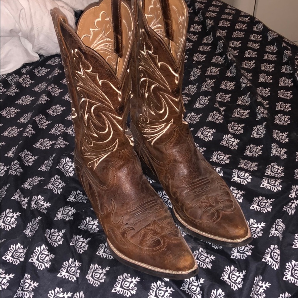 Ariat women’s boots